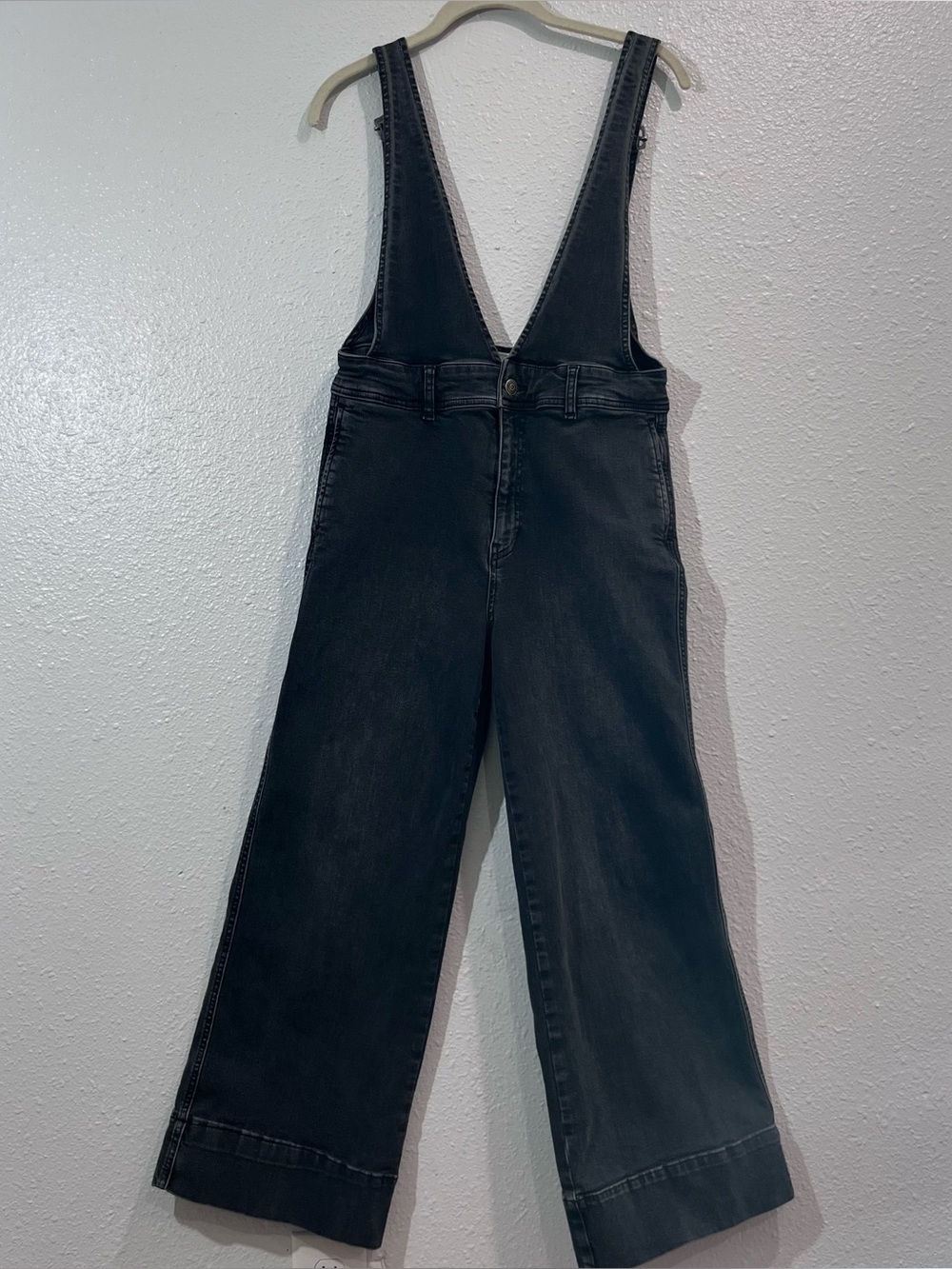 Free People FP Washed Grey Black Denim Wide Leg Jean Overalls Size 6